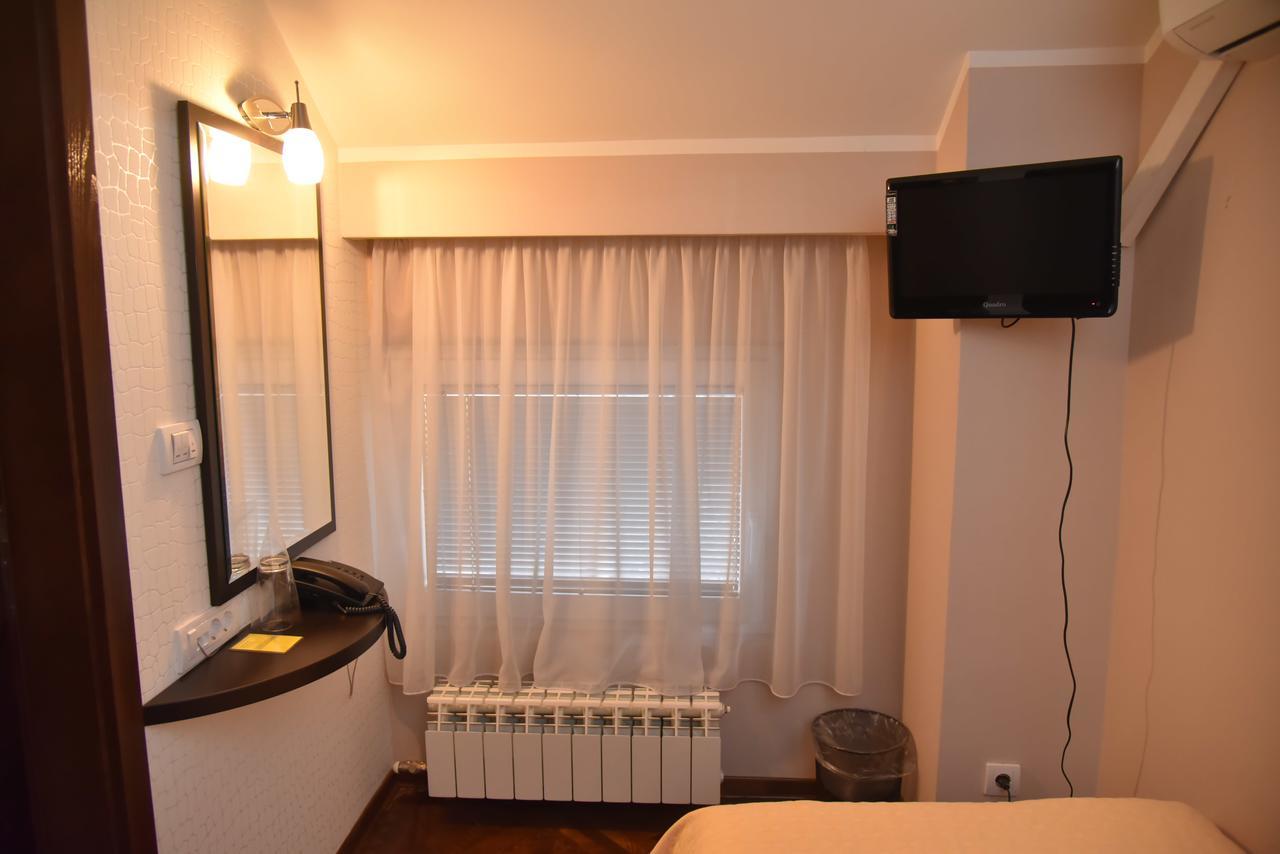 B&B Park Sremcica Exteriér fotografie